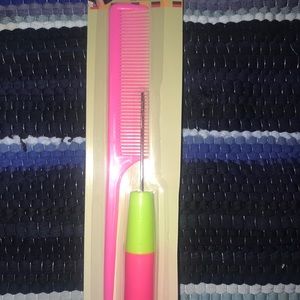 💆🏽‍♀️Crochet needle and comb set💆🏽‍♀️